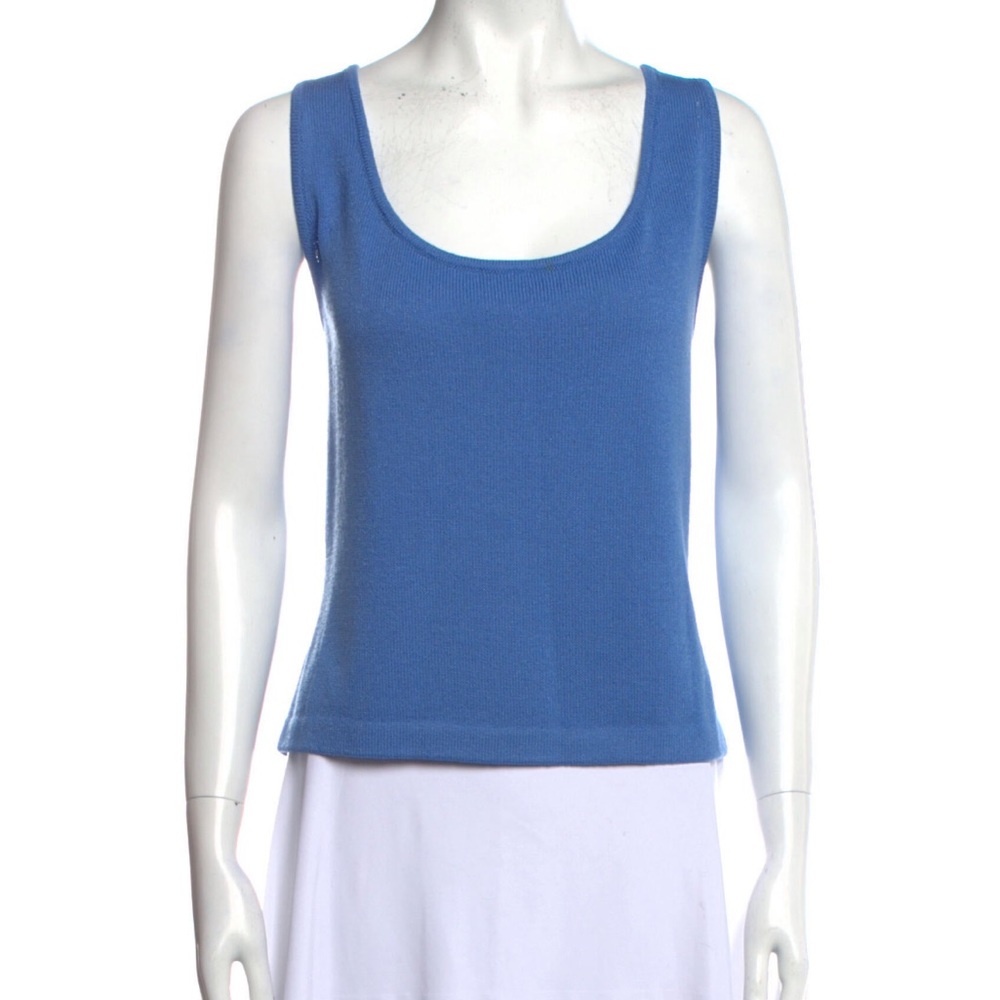 St. John swoop neck top size large